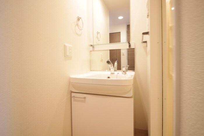 物件内観写真13　(洗面)