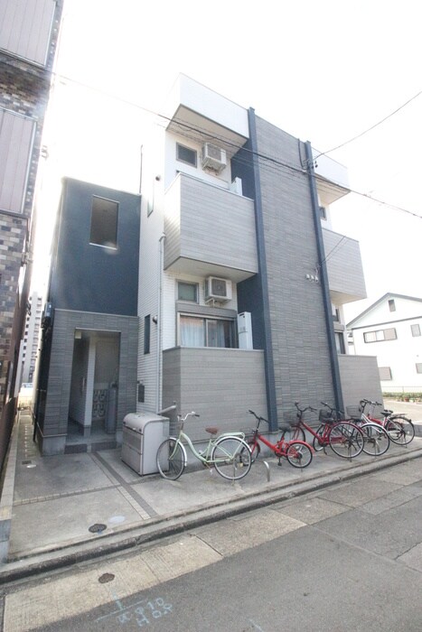 物件外観写真2　(外観写真)