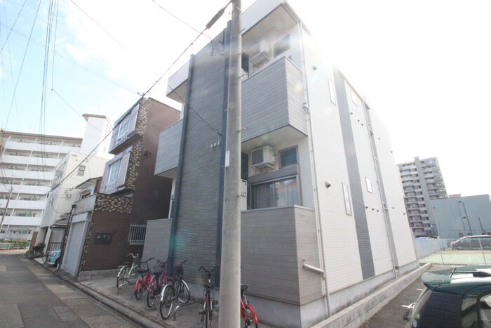 物件外観写真3　(外観写真)