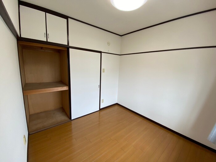 物件内観写真21　(居室)