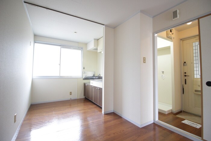 物件内観写真8　(内観写真)