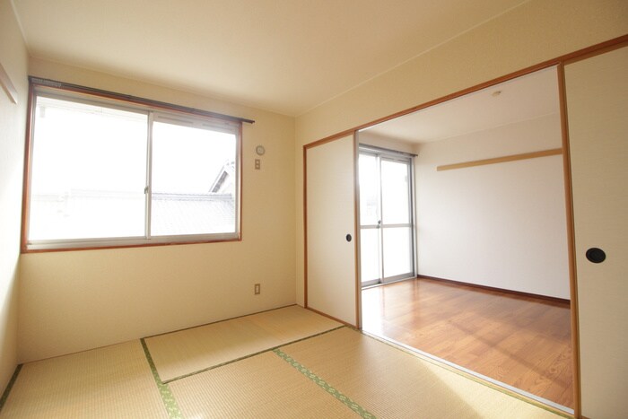 物件内観写真11　(居室)