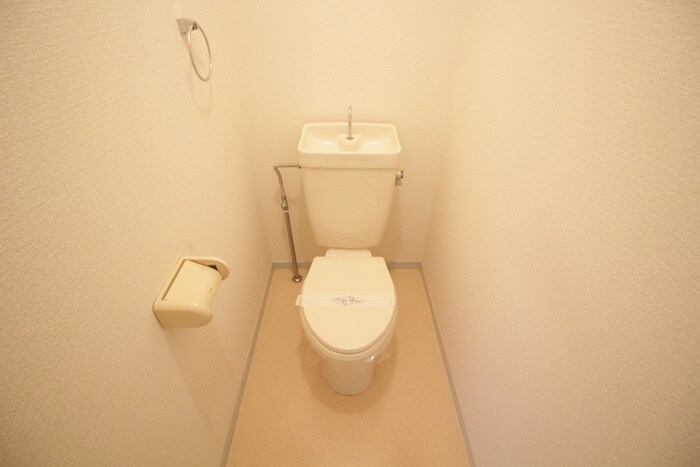 物件内観写真14　(トイレ)