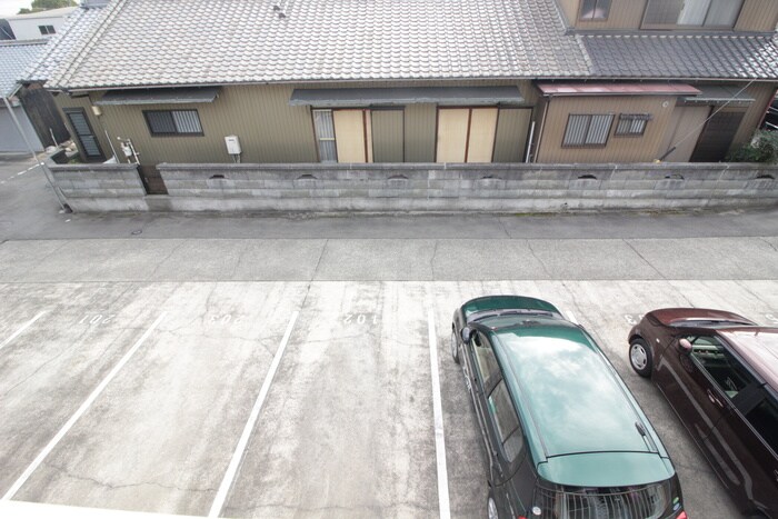 物件内観写真21　(室内からの展望)