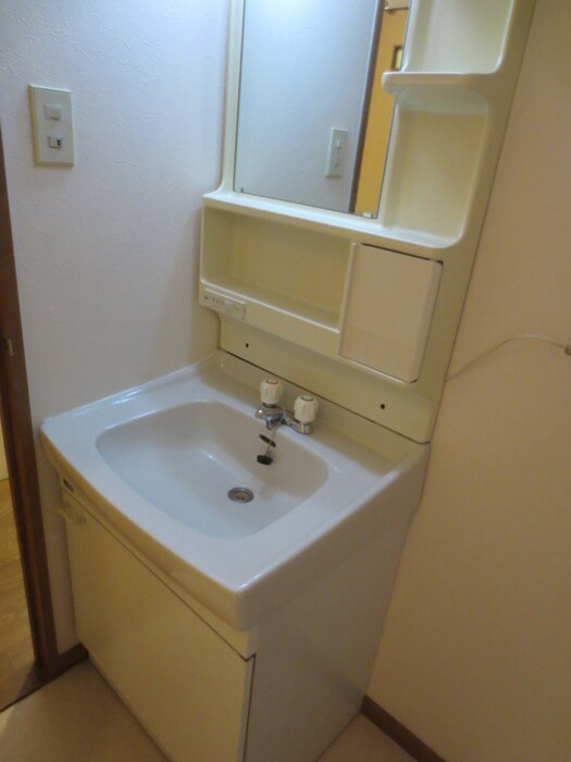 物件内観写真13　(洗面)