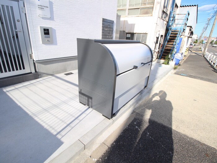 物件外観写真4　(建物設備)