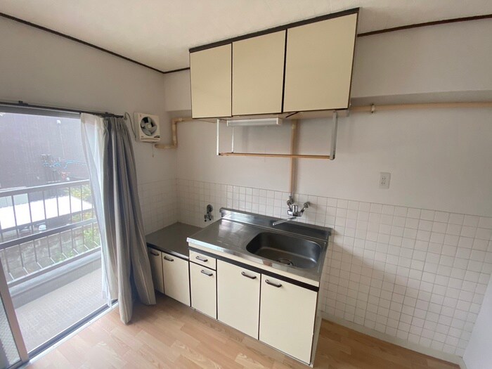 物件内観写真8　(キッチン)