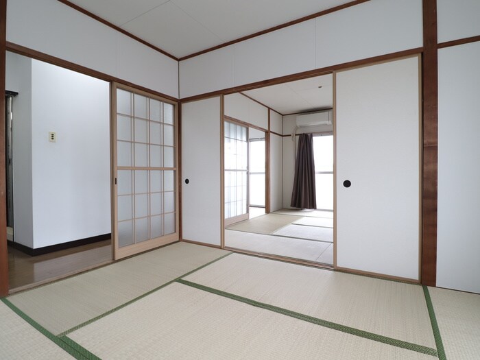 物件内観写真15　(居室)