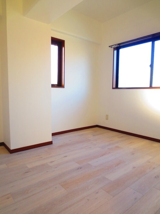 物件内観写真14　(居室)