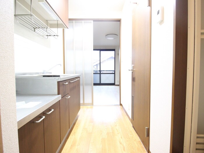 物件内観写真18　(廊下)