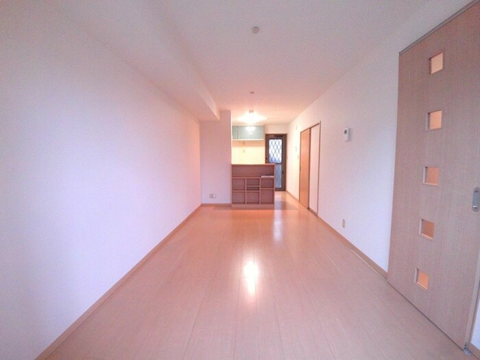 物件内観写真10　(廊下)