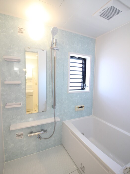 物件内観写真9　(バス／シャワールーム等)