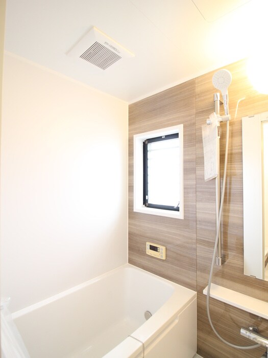 物件内観写真10　(バス／シャワールーム等)