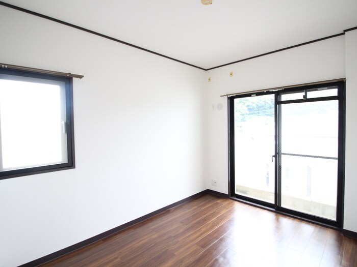 物件内観写真14　(居室)