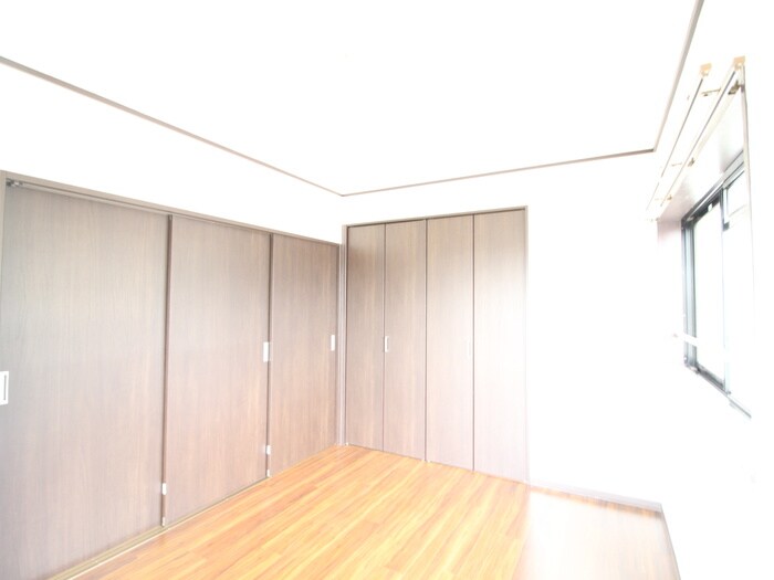 物件内観写真15　(居室)