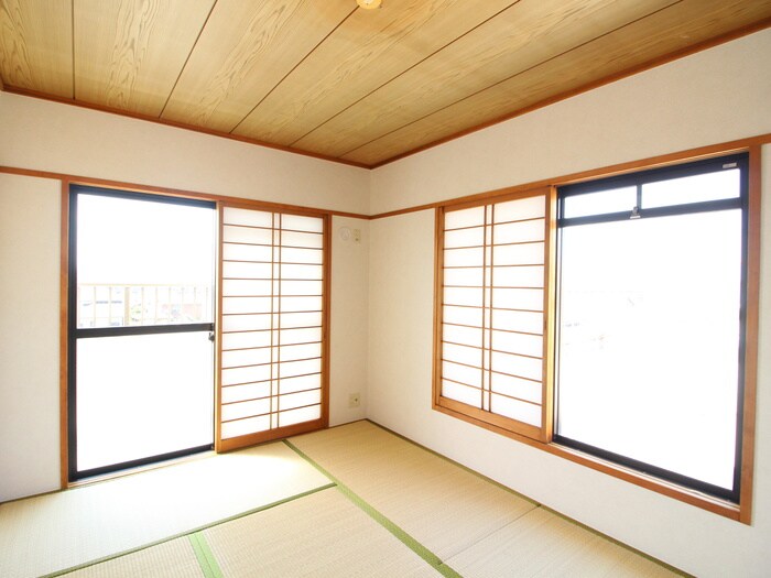 物件内観写真15　(居室)