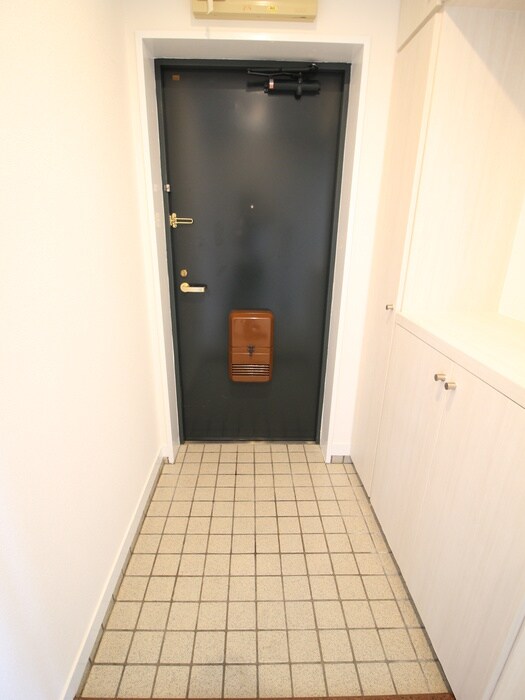 物件内観写真21　(玄関)