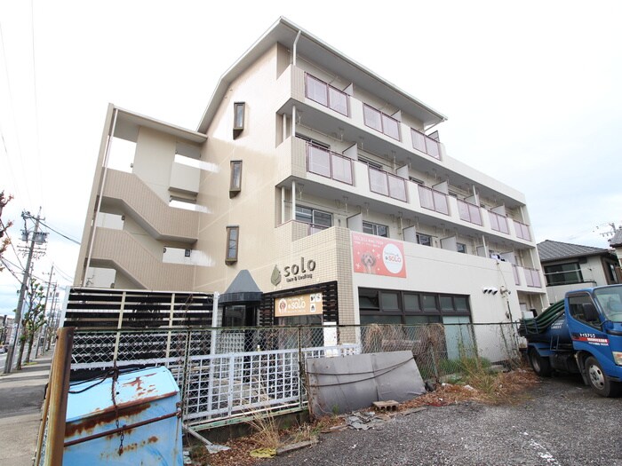 物件外観写真2　(外観写真)