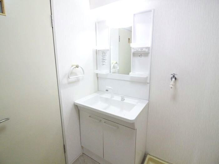 物件内観写真10　(洗面)