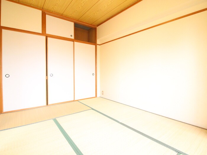 物件内観写真16　(居室)