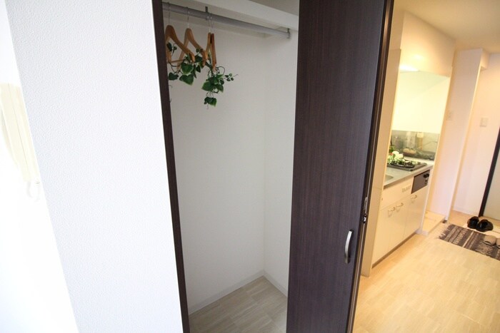 物件内観写真14　(収納)