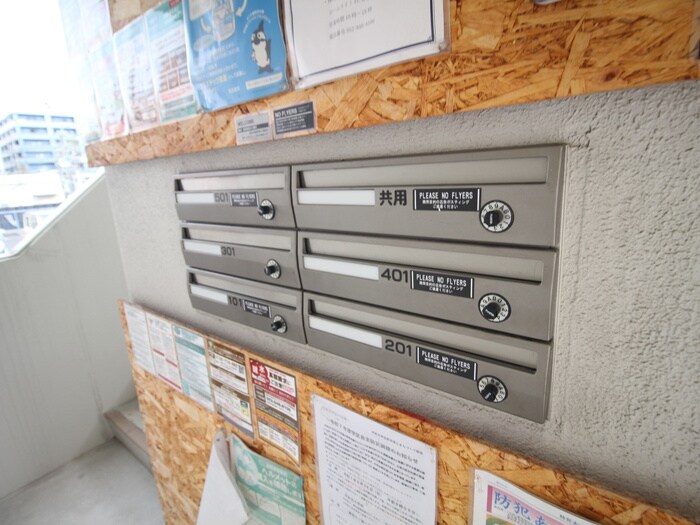 物件外観写真6　(建物設備)