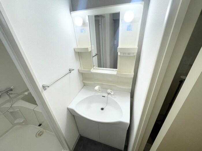 物件内観写真15　(洗面)
