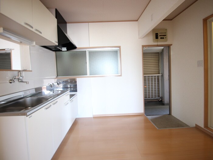 物件内観写真13　(居室)