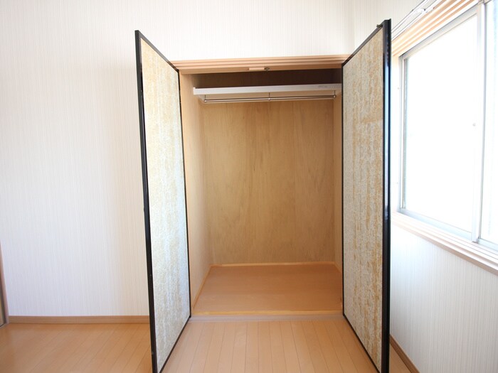 物件内観写真20　(収納)