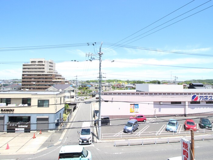 物件内観写真21　(室内からの展望)