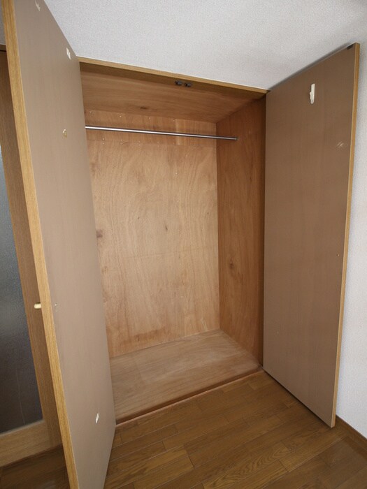 物件内観写真16　(収納)