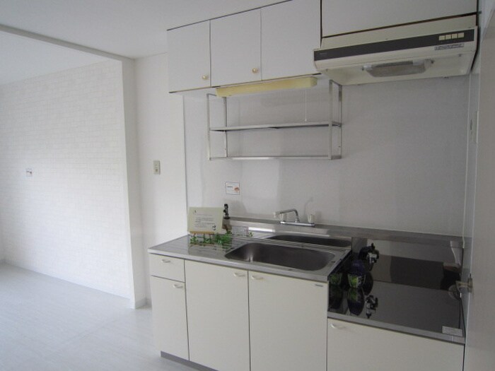 物件内観写真8　(キッチン)