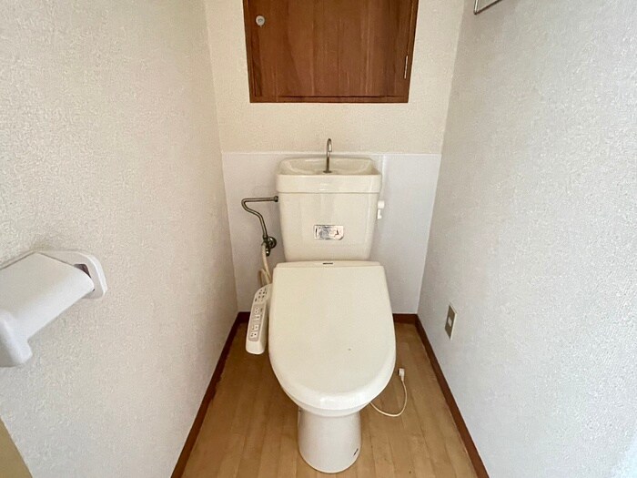 物件内観写真13　(トイレ)