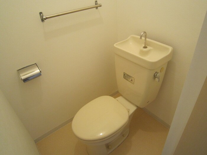 物件内観写真18　(トイレ)