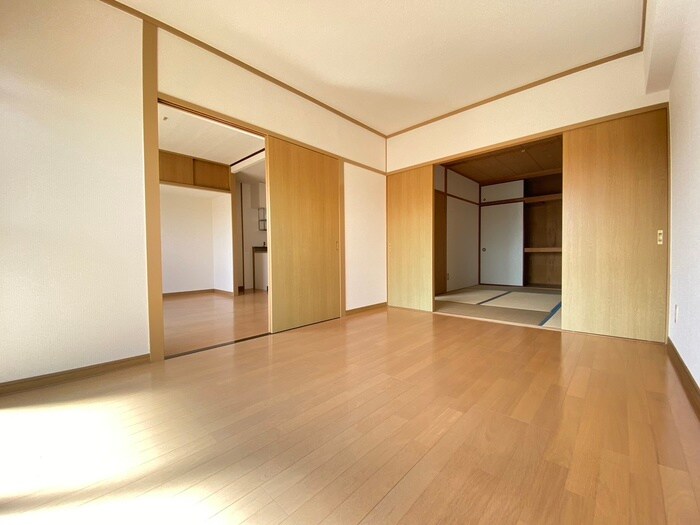 物件内観写真19　(居室)