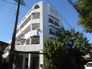 アートスクエア外観写真