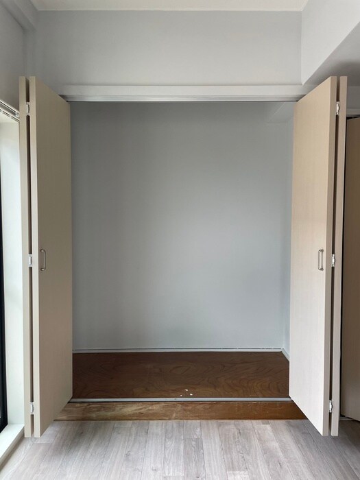 物件内観写真9　(収納)