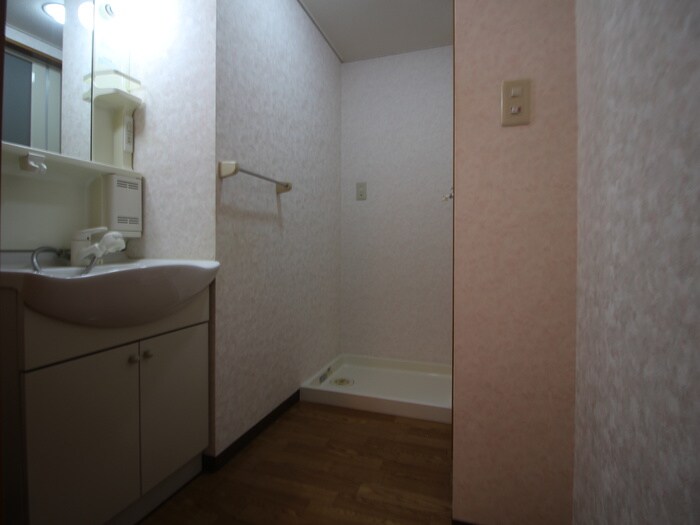 物件内観写真15　(洗面)