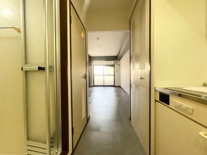 物件内観写真17　(廊下)
