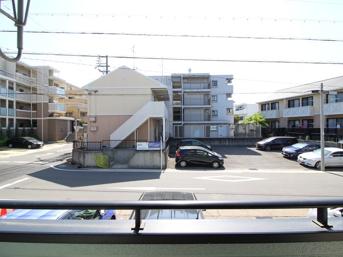 物件内観写真21　(室内からの展望)