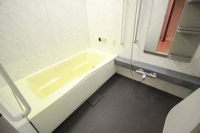 物件内観写真9　(バス／シャワールーム等)