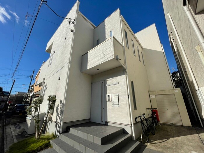 物件外観写真1　(外観写真)