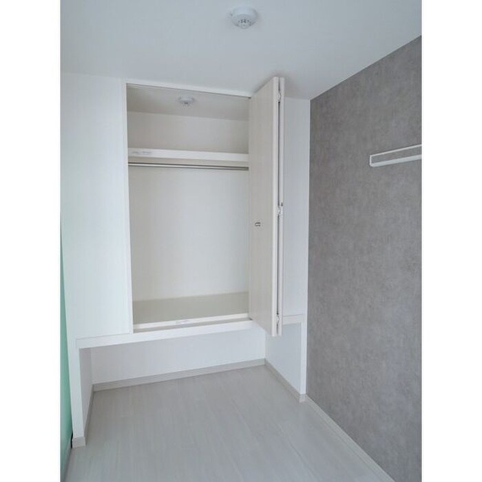 物件内観写真11　(収納)