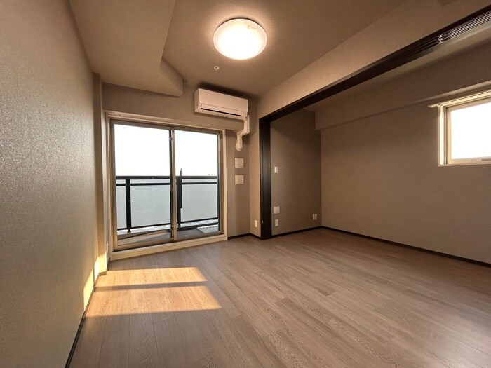 物件内観写真7　(居室)