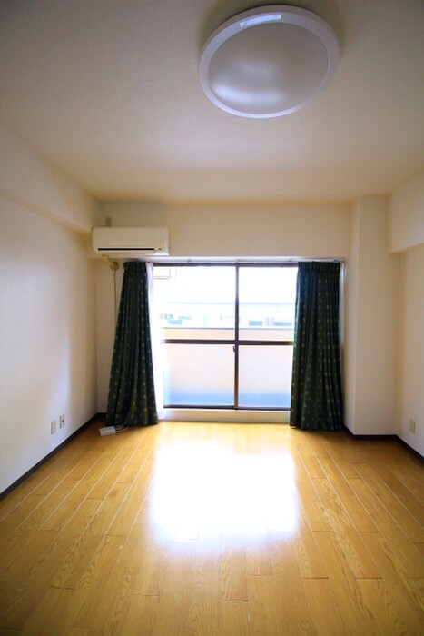 物件内観写真11　(居室)