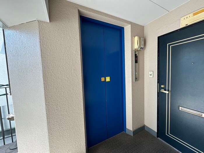 物件外観写真4　(建物設備)