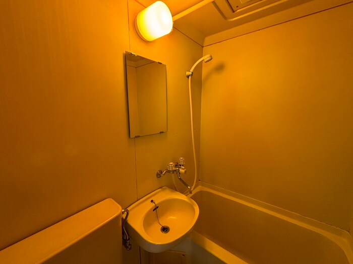 物件内観写真12　(洗面)