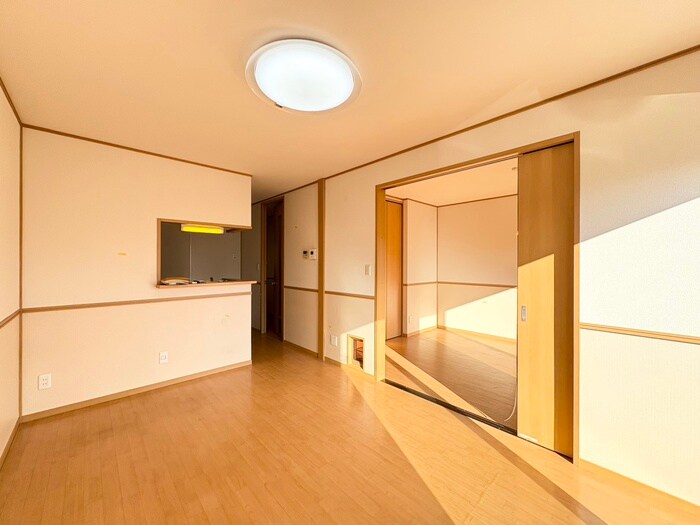 物件内観写真7　(居室)