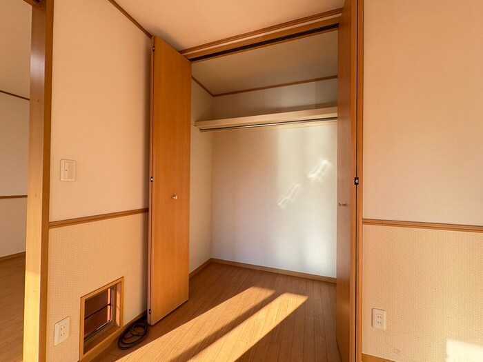 物件内観写真14　(収納)