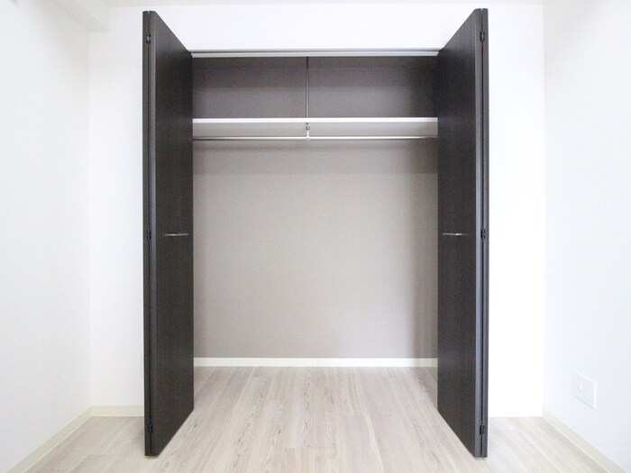 物件内観写真16　(収納)